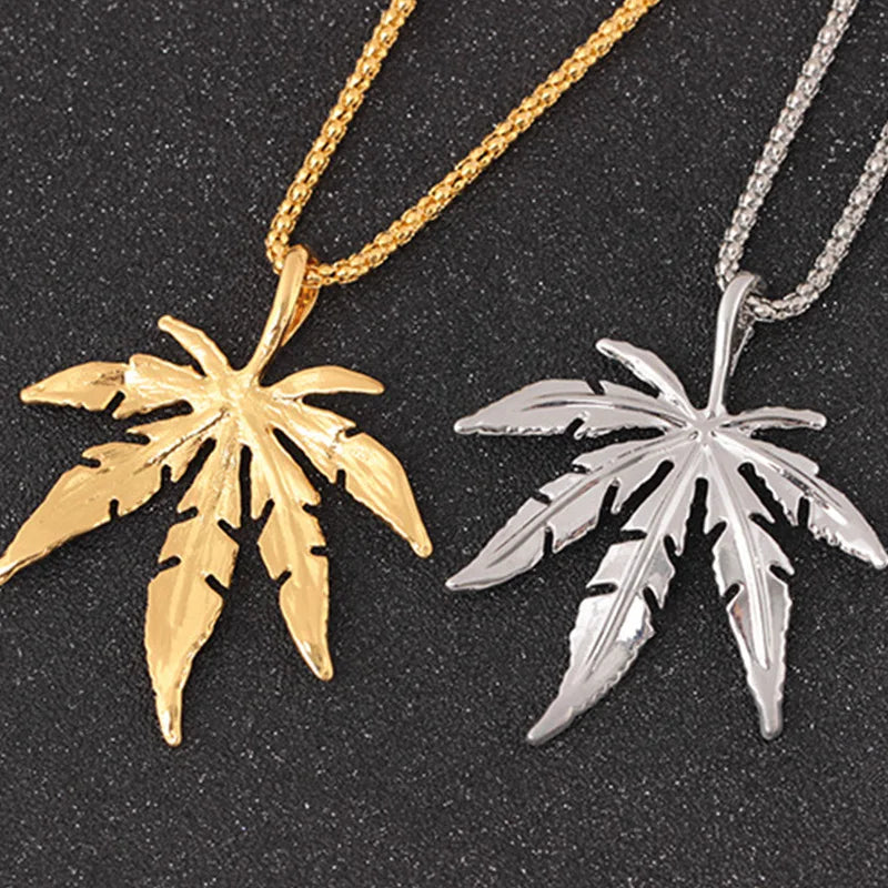 Vonmoos Maple Leaf Pendant Necklace for Women Men Stainless Steel Choker Neck Chain Fashion Personality Jewelry Decoration Gift